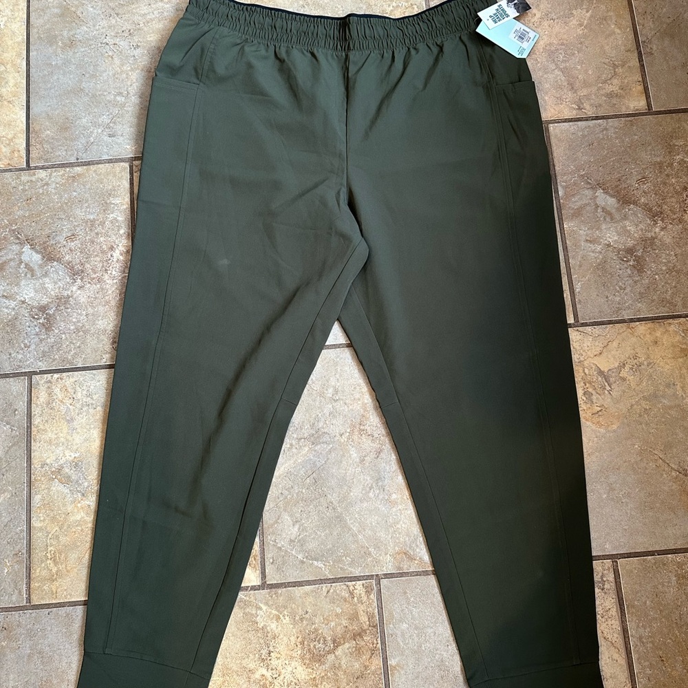 DSG Dark Green Joggers